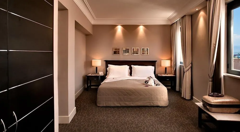Hotel Regina Margherita Cagliari 4*,